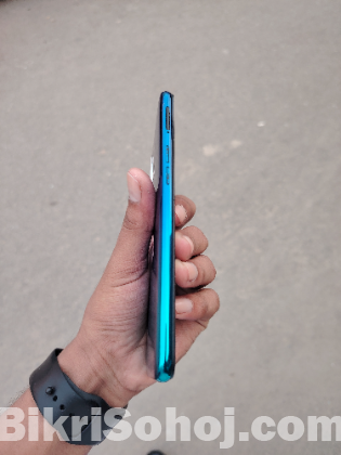 Realme -3